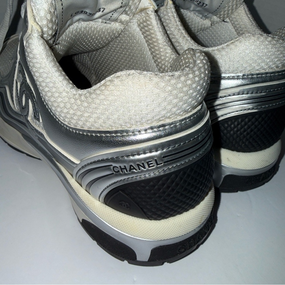 Chanel Women's Sneakers 37 in White and Silver with original box.(Pre-Loved) - Picture 5 of 9
